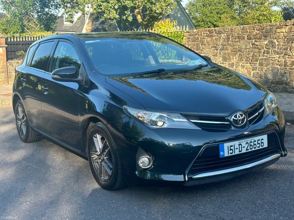 Toyota Auris Hatchback, Diesel, 2015, Black