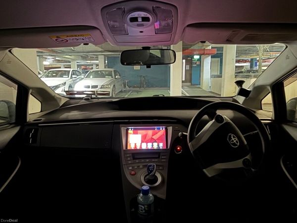 Toyota Prius Hatchback, Petrol Hybrid, 2013, Silver