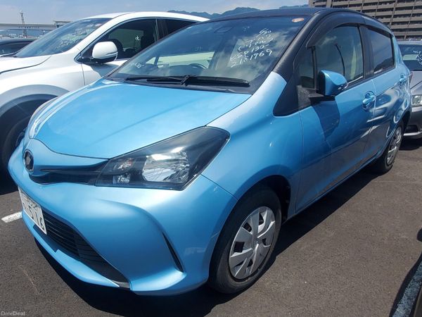 Toyota Vitz Hatchback, Petrol, 2016, Blue