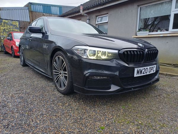 BMW 5-Series Saloon, Diesel Hybrid, 2020, Black