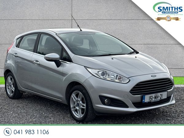 Ford Fiesta Hatchback, Petrol, 2015, Silver