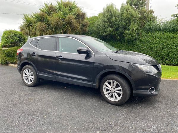 Nissan Qashqai SUV, Diesel, 2017, Black