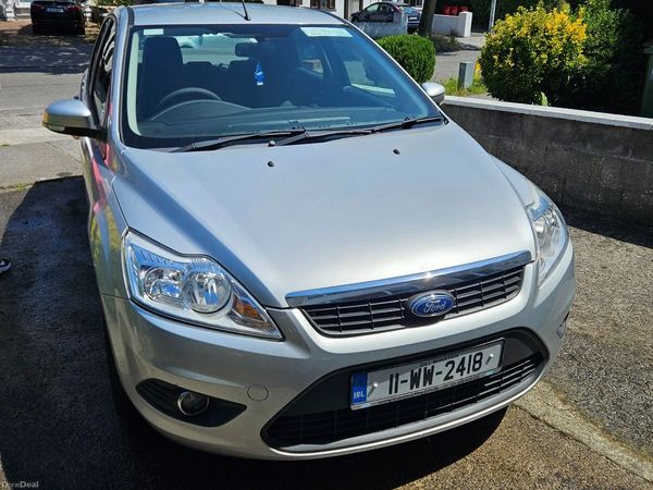 Ford Focus Saloon, Diesel, 2011, Silver