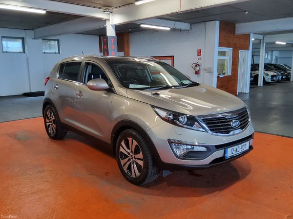 Kia Sportage SUV, Diesel, 2012, Silver
