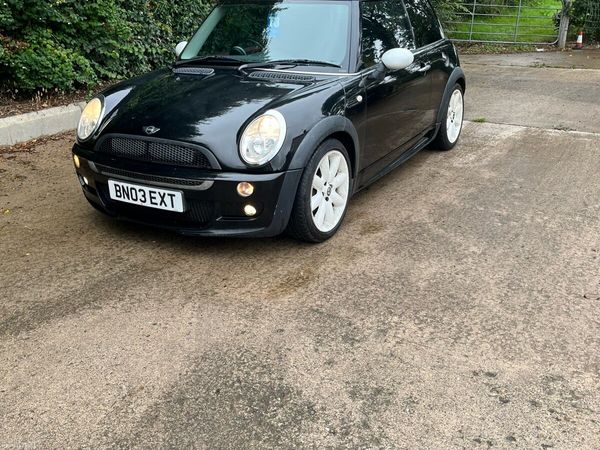 Mini Cooper Hatchback, Petrol, 2003, Black