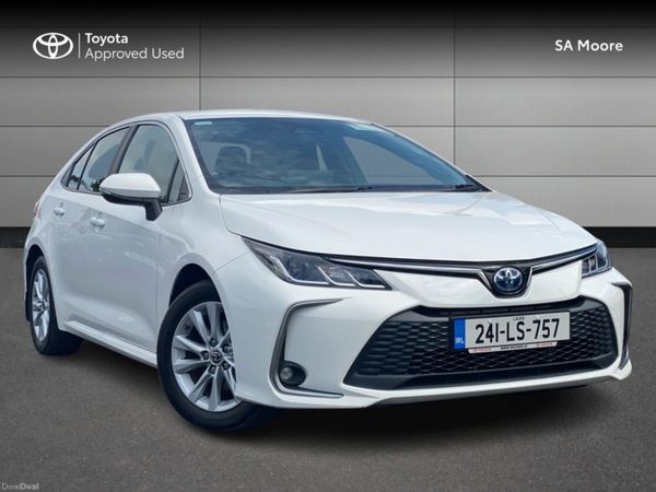 Toyota Corolla Saloon, Petrol Hybrid, 2024, White
