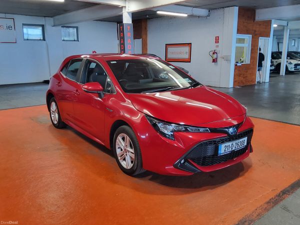 Toyota Corolla Hatchback, Petrol Hybrid, 2021, Red