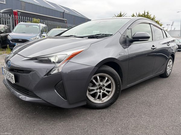 Toyota Prius Hatchback, Petrol Hybrid, 2016, Grey