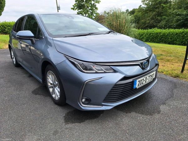 Toyota Corolla Saloon, Petrol Hybrid, 2020, Grey