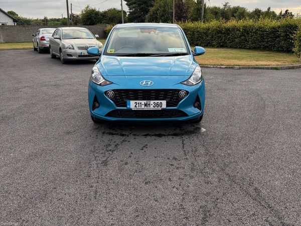 Hyundai i10 Hatchback, Petrol, 2021, Blue