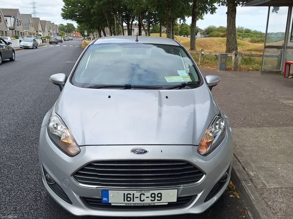 Ford Fiesta Hatchback, Diesel, 2016, Silver