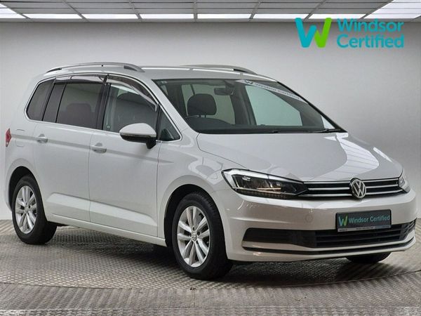 Volkswagen Touran MPV, Petrol, 2019, White