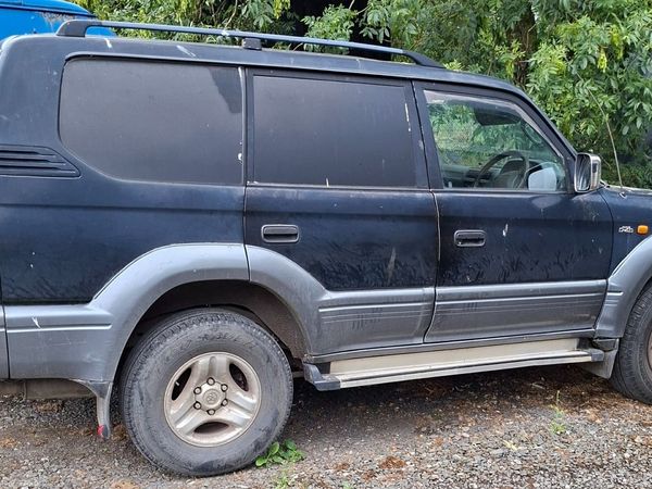 Toyota Land Cruiser SUV, Diesel, 2002, Black