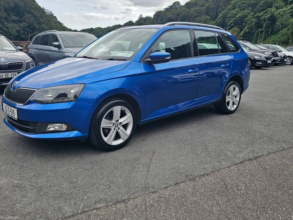 Skoda Fabia Estate, Petrol, 2018, Blue