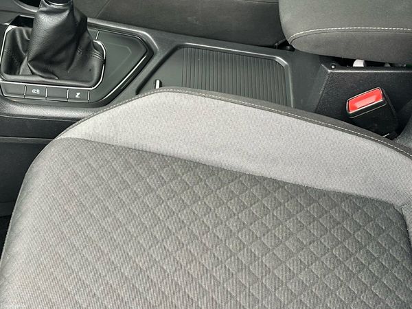 Volkswagen Tiguan SUV, Diesel, 2017, White