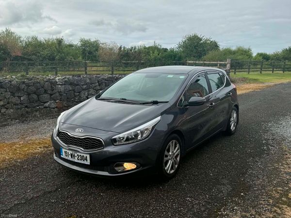 Kia Ceed Hatchback, Diesel, 2015, Silver