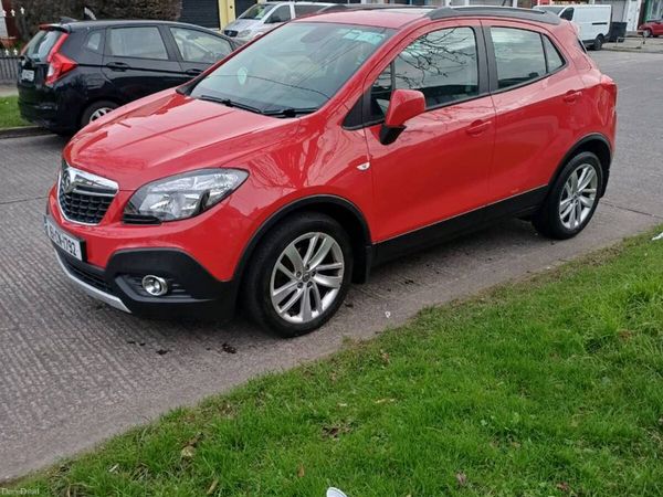 Vauxhall Mokka Hatchback, Diesel, 2016, Red
