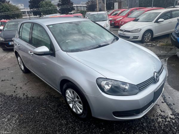 Volkswagen Golf Hatchback, Petrol, 2013, Silver