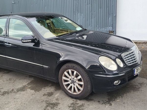 Mercedes-Benz E-Class Saloon, Petrol, 2008, Black