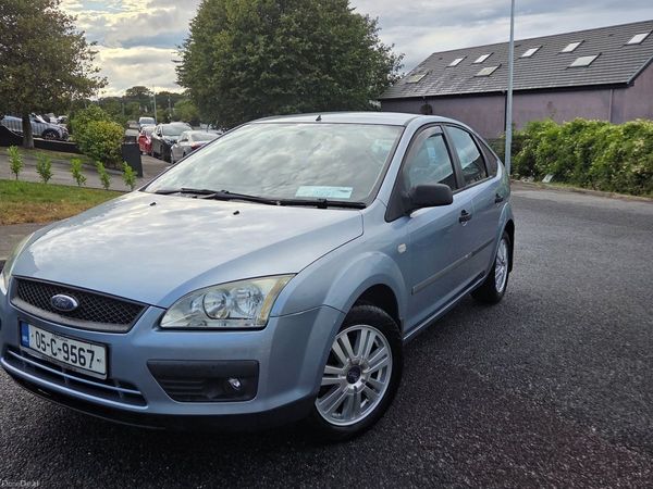 Ford Focus Hatchback, Petrol, 2005, Blue