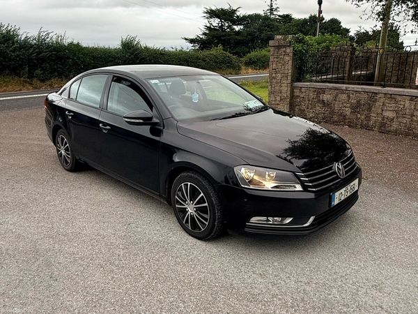 Volkswagen Passat Saloon, Diesel, 2012, Black