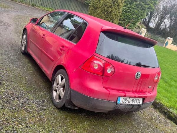 Volkswagen Golf Hatchback, Diesel, 2008, Red