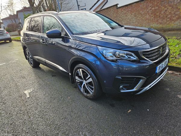 Peugeot 5008 MPV, Petrol, 2018, Blue