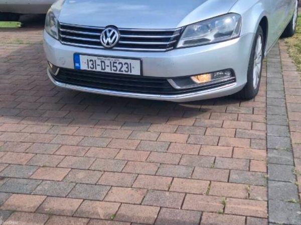 Volkswagen Passat Saloon, Diesel, 2013, Silver