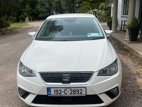SEAT Ibiza Hatchback, Petrol, 2019, White