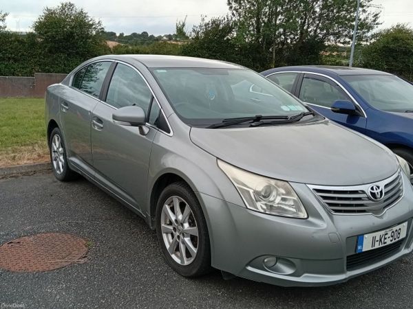 Toyota Avensis Saloon, Diesel, 2011, Grey