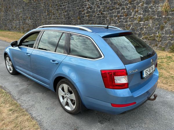 Skoda Octavia Estate, Diesel, 2015, Blue