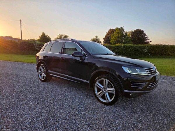 Volkswagen Touareg SUV, Diesel, 2016, Black