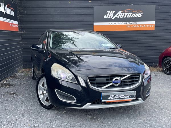 Volvo S60 Saloon, Petrol, 2012, Black