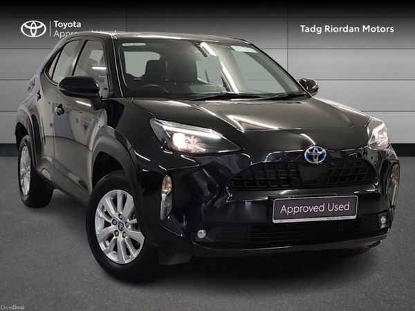 Toyota Yaris Cross Hatchback, Petrol Hybrid, 2023, Black