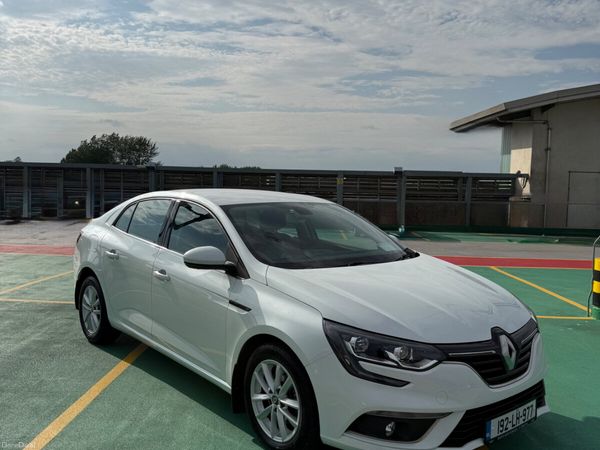 Renault Megane Saloon, Petrol, 2019, White