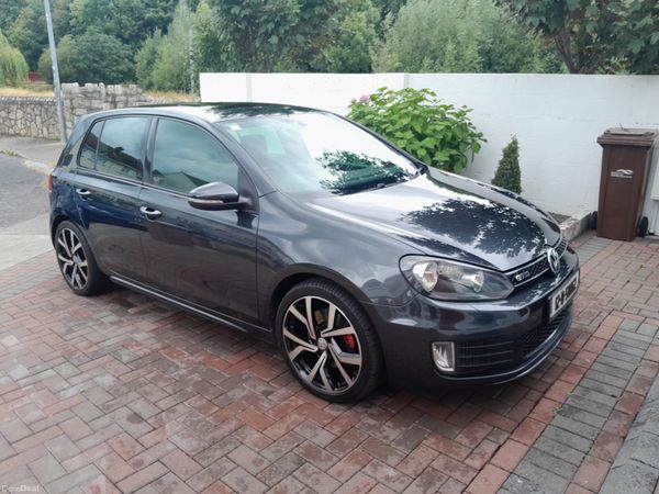 Volkswagen Golf Hatchback, Diesel, 2012, Grey