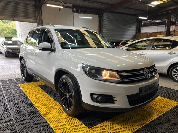 Volkswagen Tiguan SUV, Diesel, 2014, White
