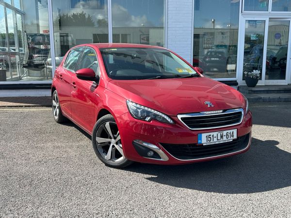 Peugeot 308 Hatchback, Diesel, 2015, Red