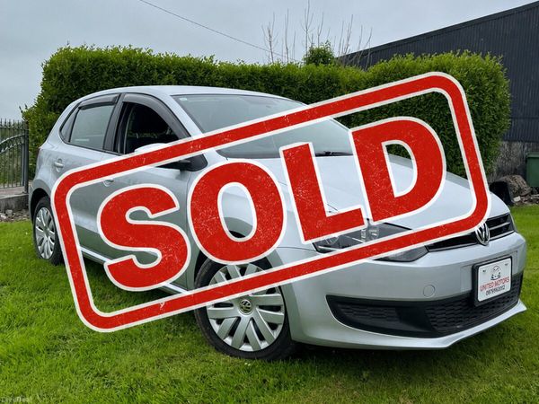 Volkswagen Polo Hatchback, Petrol, 2013, Silver
