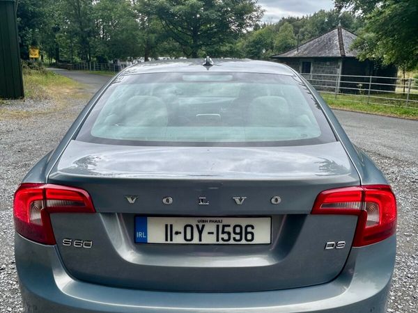 Volvo S60 Saloon, Diesel, 2011, Blue