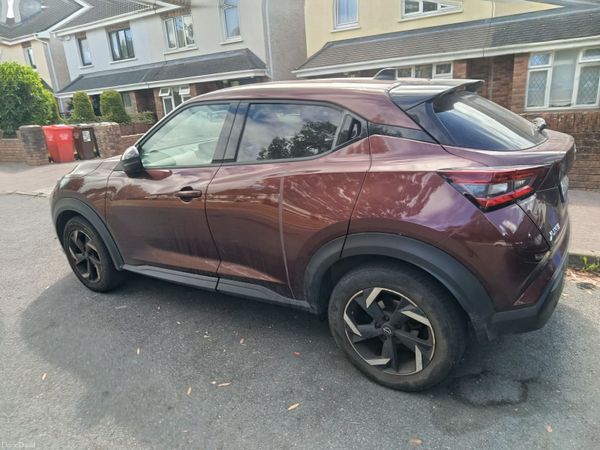 Nissan Juke SUV, Petrol, 2023, Red