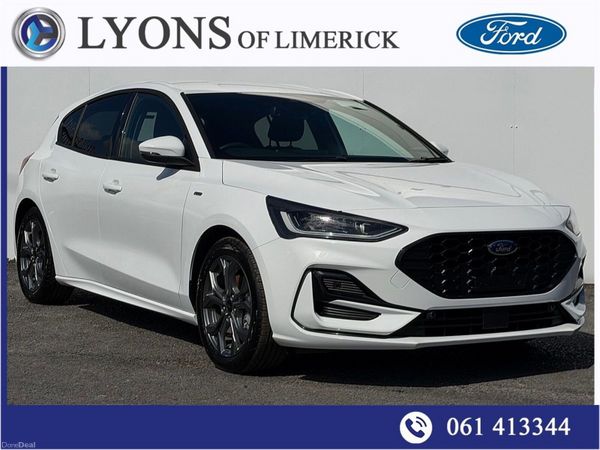 Ford Focus Hatchback, Diesel, 2026, White
