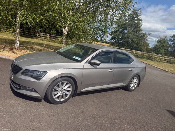 Skoda Superb Saloon, Diesel, 2015, Beige