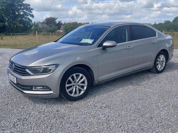 Volkswagen Passat Saloon, Diesel, 2016, Grey