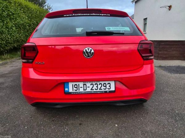 Volkswagen Polo Hatchback, Petrol, 2019, Red