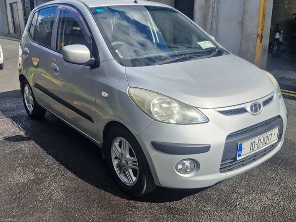 Hyundai i10 Hatchback, Petrol, 2010, Silver