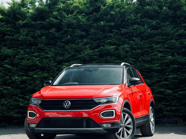 Volkswagen T-Roc SUV, Diesel, 2021, Red