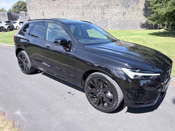 Volvo XC60 SUV, Petrol Plug-in Hybrid, 2025, Black