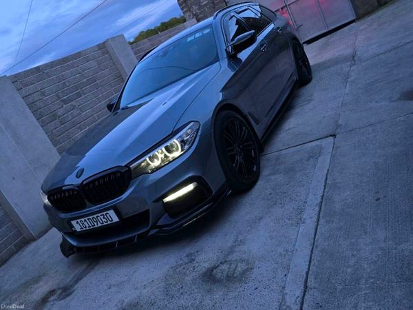 BMW 5-Series Estate, Diesel, 2018, Grey
