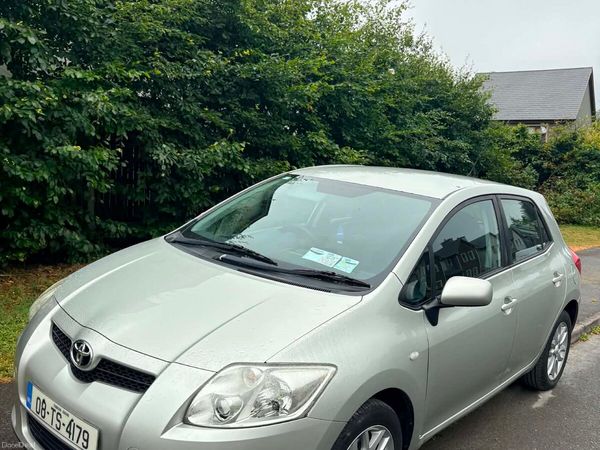 Toyota Auris Hatchback, Diesel, 2008, Silver
